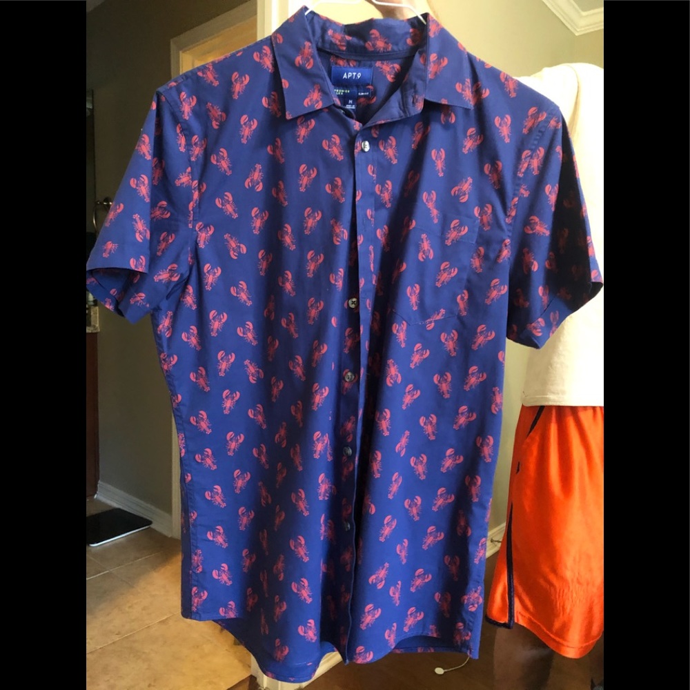 Men’s Printed Short-Sleeve Button Down Shirt